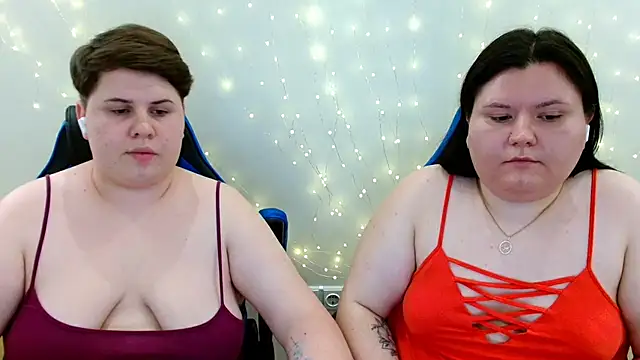Chatroom XXX en direct de BeckyAndHellen