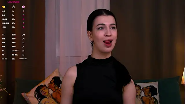 Chat XXX en directo de HornyPriestess