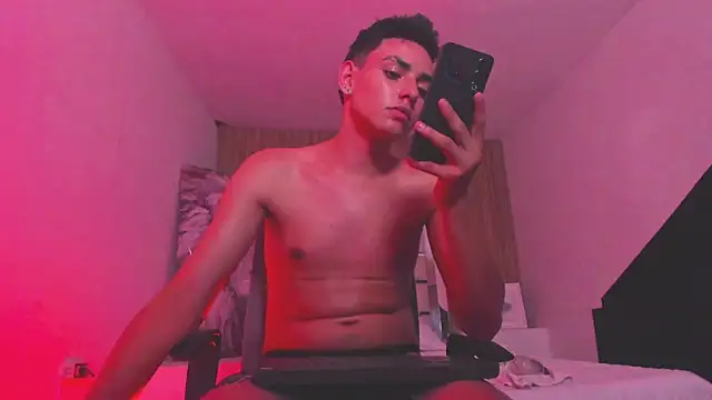 JustNova_ Chat XXX live