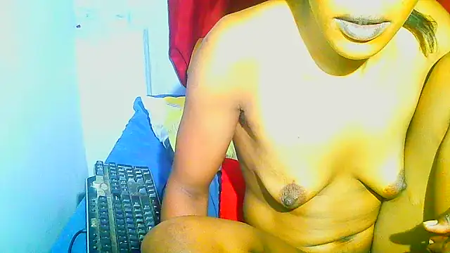 freaky_naughty 即時 XXX 聊天