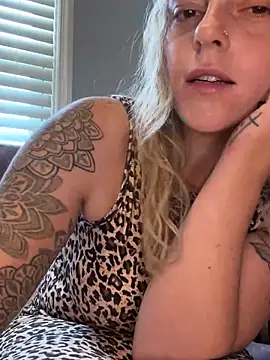jaseyrae Chat XXX in diretta