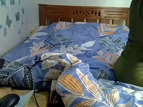 Pretty_tess' Live XXX Chat
