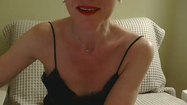 XXX chat uživo modela HannaAX