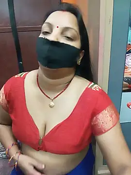 Manjudear Show in webcam