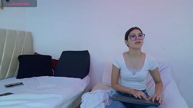 sweetauracouplen Live XXX chat