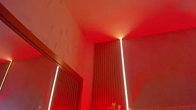 DAFNECOXのライブXXXチャット