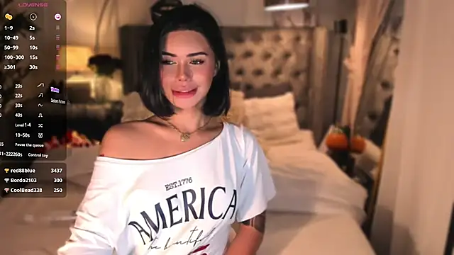 Chat XXX en directo de ParisianDoll