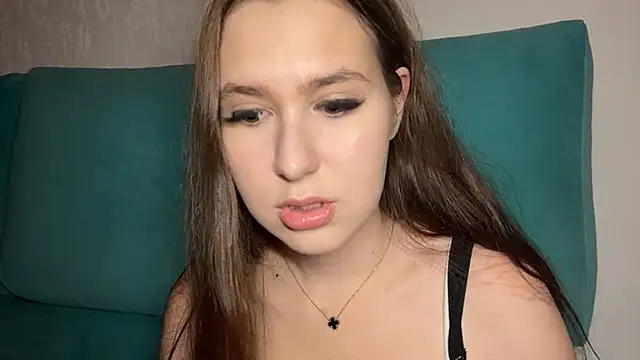 WavaRabuse Adlı Modelin Canlı XXX Sohbeti