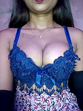 Онлайн чат XXX Strip_Hotty242