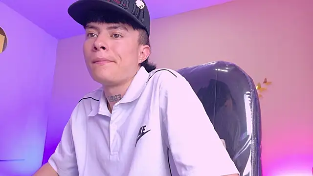 Chat XXX ao vivo de Nascary_Fox