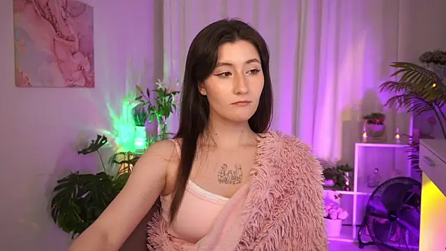 XXX chat uživo modela MayShawty