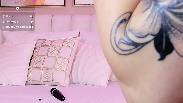 MiaTaylorSweet's Live XXX Chat