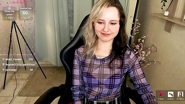 LinaVeritas Chat XXX live