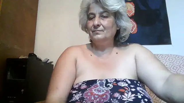ExquisiteMature Adlı Modelin Canlı XXX Sohbeti