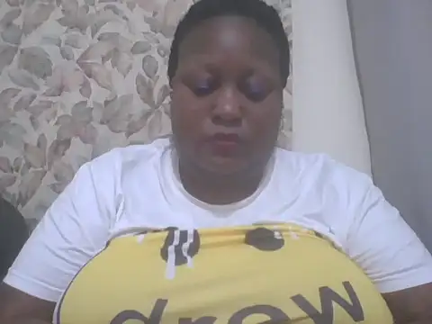fat_ebonyqueen Chat XXX in diretta