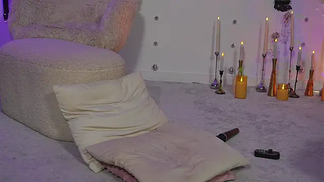 Živý XXX chat curlynatashaa