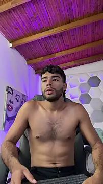 AlejandroGreco Live XXX Chat