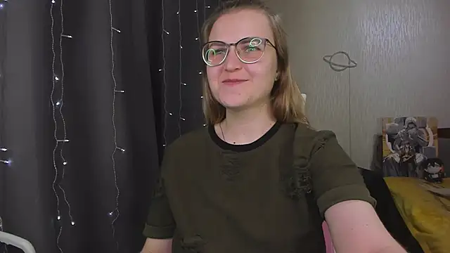 MissBrightShine's Live XXX Chat