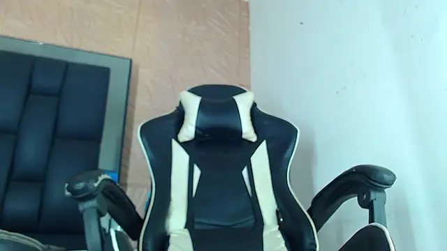 Daniel_Guty Live XXX Chat
