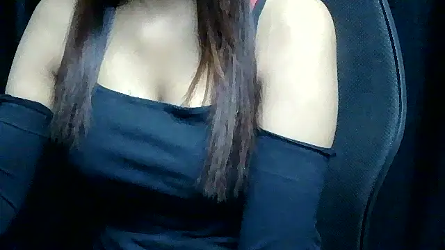 hoty_Vniti Adlı Modelin Canlı XXX Sohbeti
