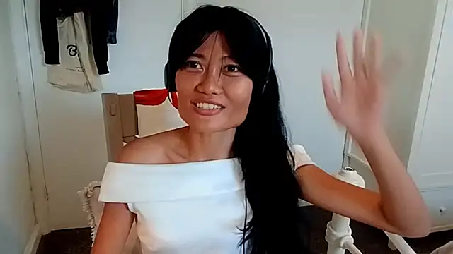 دردشة MichelEdland الجنسية المباشرة