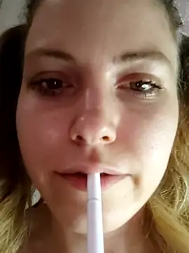 MochiNy4n live XXX chat