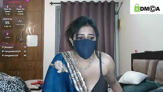 THE_SEDUCERR 即時 XXX 聊天