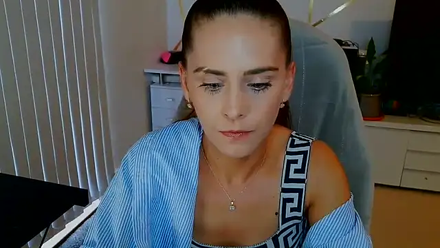 khalessi13 라이브 XXX 채팅