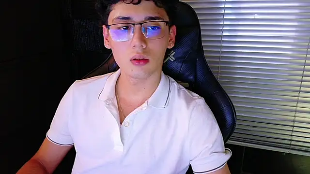 Chat +18 de SrJacobs ao vivo