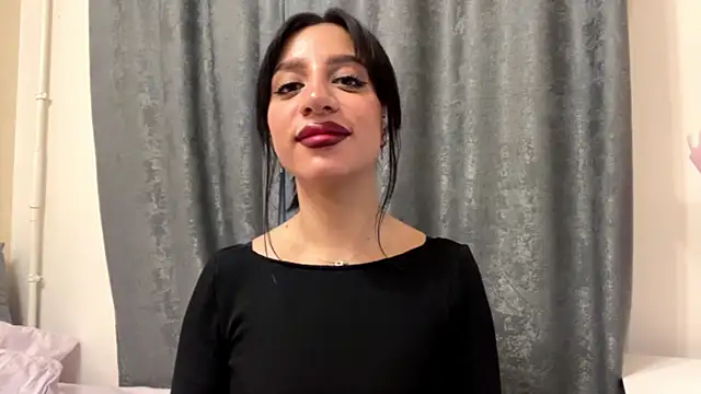 AngellaBarbini's Live XXX Chat