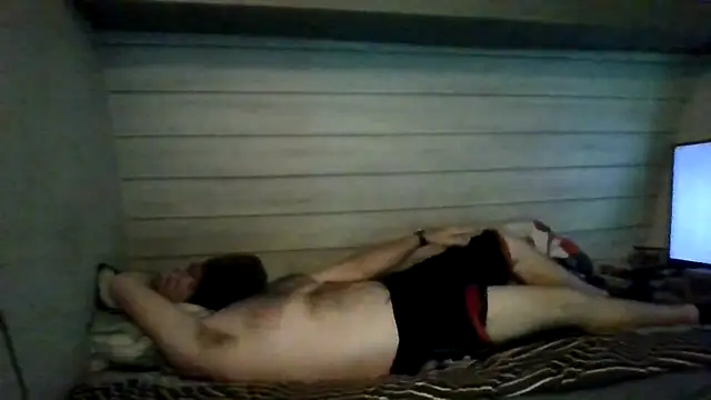 XXX chat uživo modela ThisGuy42o
