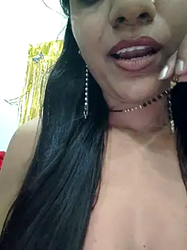 Czat XXX na żywo – khushi_ji00