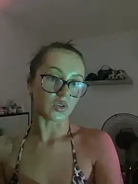 PoisonIvy_x live XXX chat