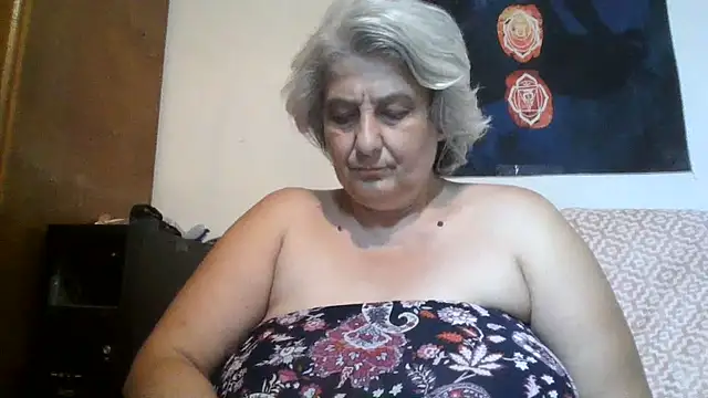 צ'אט XXX בשידור חי של ExquisiteMature
