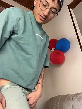 Živý XXX chat Dereck_Klain