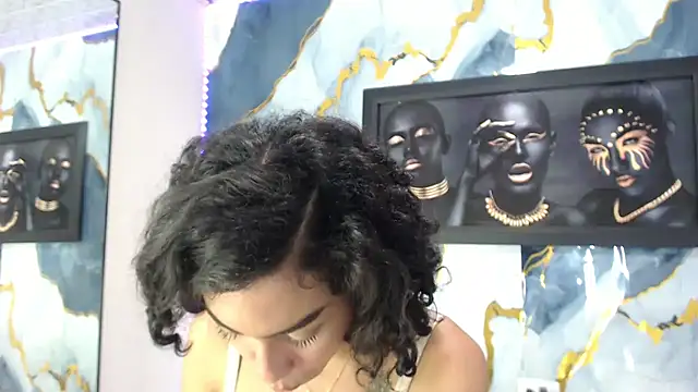 Darianna_A 即時 XXX 聊天