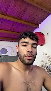 AlejandroGreco élő XXX-chatje