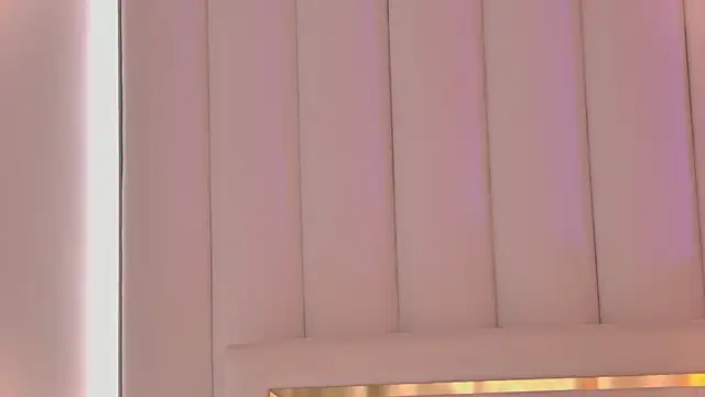 AlexaFlow Adlı Modelin Canlı XXX Sohbeti