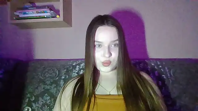 BratzDollVibes 라이브 XXX 채팅