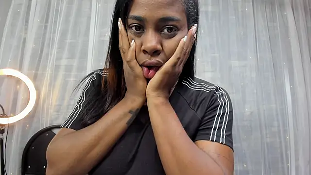 KatieGomez Live XXX-chat