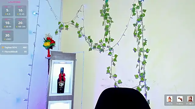 Milf_Luna_ live XXX chat