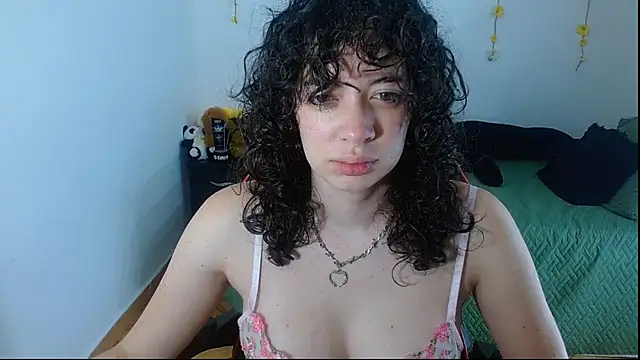 sajecrismaa's Live XXX Chat