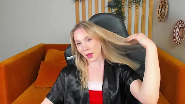 ElaraVoltage Live XXX-Chat