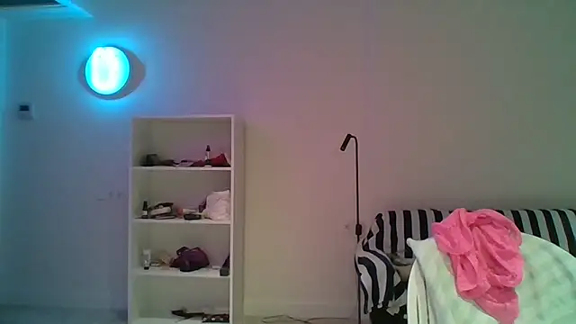 ALICAINWONDERLAND 라이브 XXX 채팅