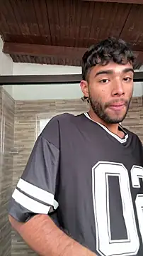 XXX chat uživo modela AlejandroGreco