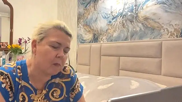 Galatea_2025's Live XXX Chat