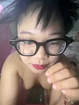 Emmiuuuu03 网络视讯表演
