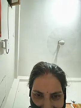 Chat +18 de Neha-ji ao vivo