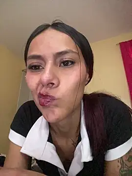 im_Emily_LS: απευθείας συνομιλία ΧΧΧ