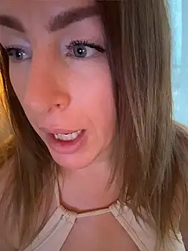 ChristinaSiemone 现场XXX聊天